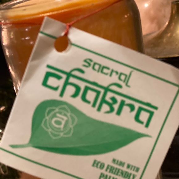 Candle Sacral Chakra Emotional Balance NWT 8” - Picture 3 of 3